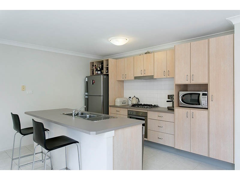 5 Bendoura Crescent, Flinders NSW 2529