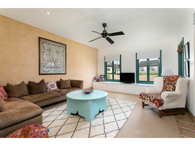 21 Stephanie Avenue, Warilla NSW 2528