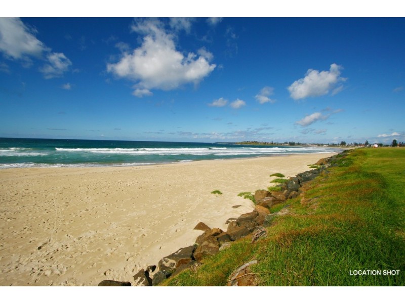 21 Stephanie Avenue, Warilla NSW 2528