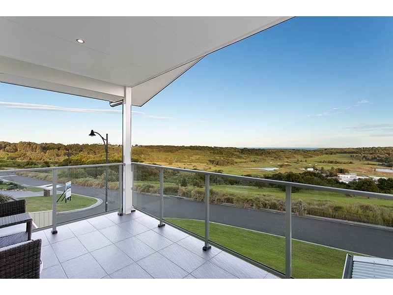 3 Ellerston Parkway, Shell Cove NSW 2529