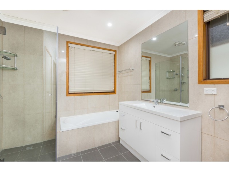 54 Warwick Street, Berkeley NSW 2506