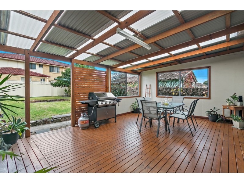 4 Jason Avenue, Barrack Heights NSW 2528