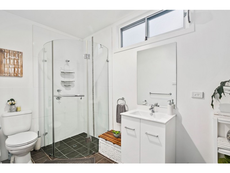 4 Jason Avenue, Barrack Heights NSW 2528