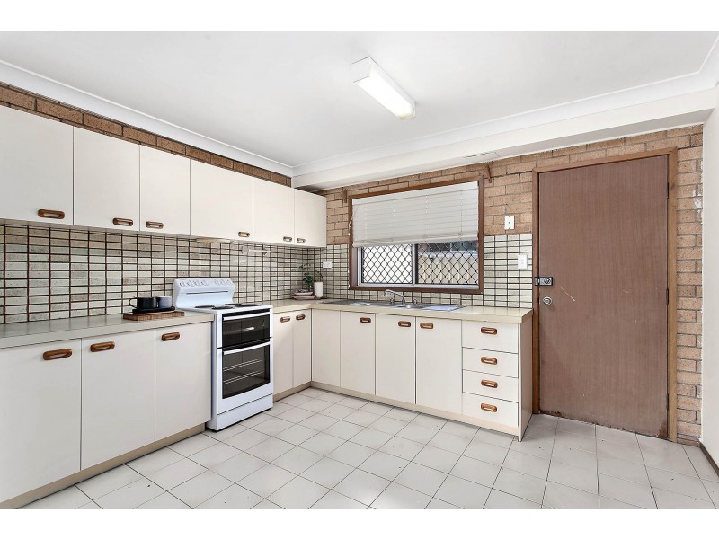 4/54 Peterborough Avenue, Lake Illawarra NSW 2528