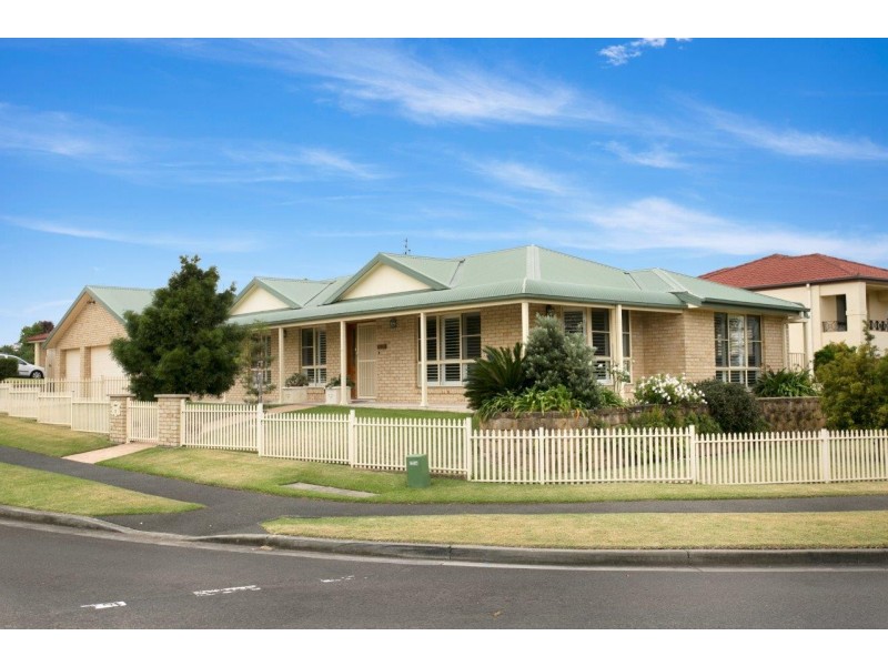 2 Tasman Drive, Shell Cove NSW 2529