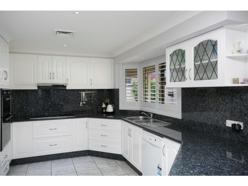 2 Tasman Drive, Shell Cove NSW 2529