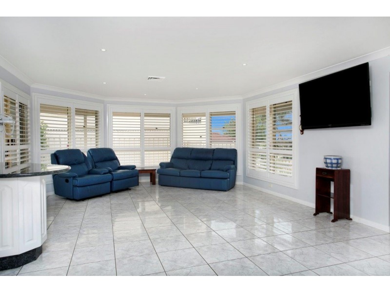 2 Tasman Drive, Shell Cove NSW 2529