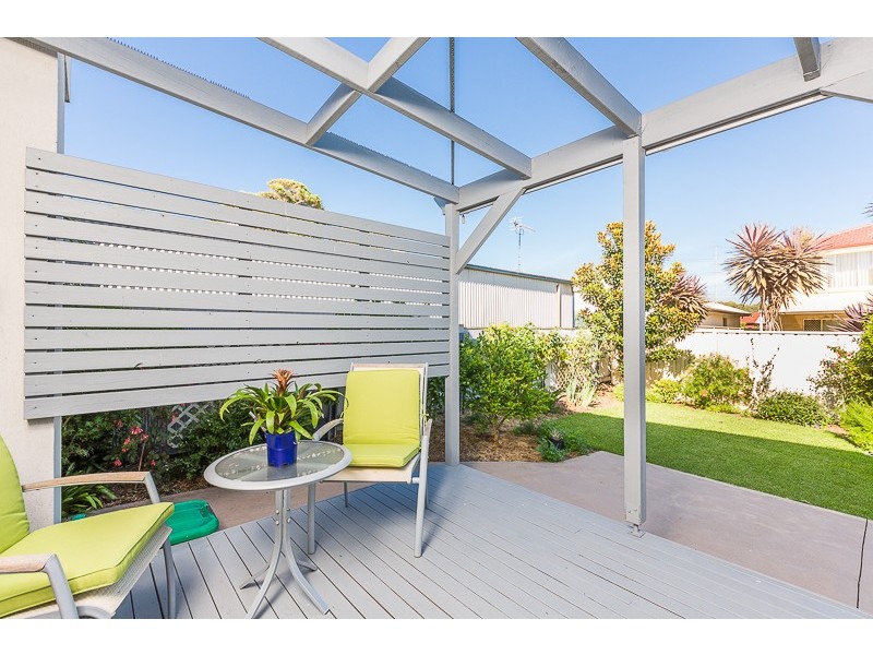 2A Edward Street, Barrack Heights NSW 2528