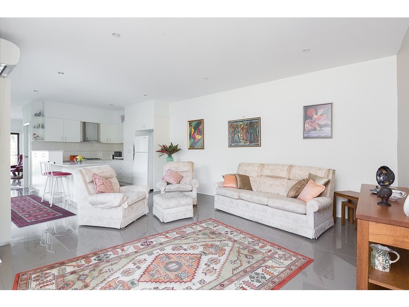 2A Edward Street, Barrack Heights NSW 2528