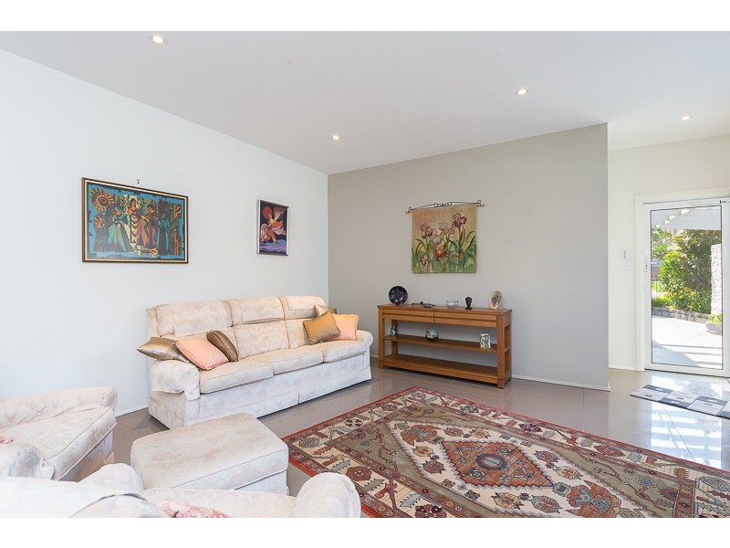 2A Edward Street, Barrack Heights NSW 2528