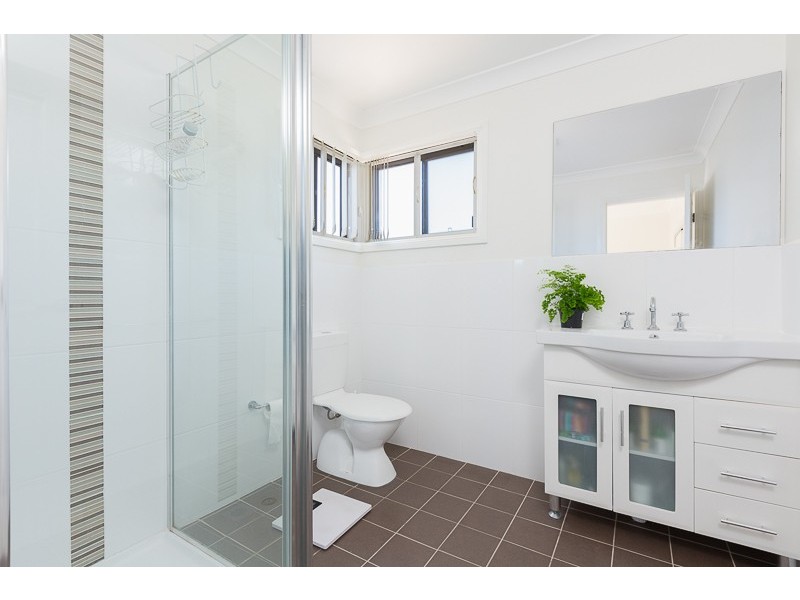 2A Edward Street, Barrack Heights NSW 2528