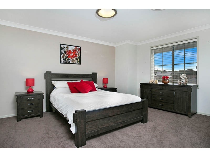 9 Makaha Way, Shell Cove NSW 2529