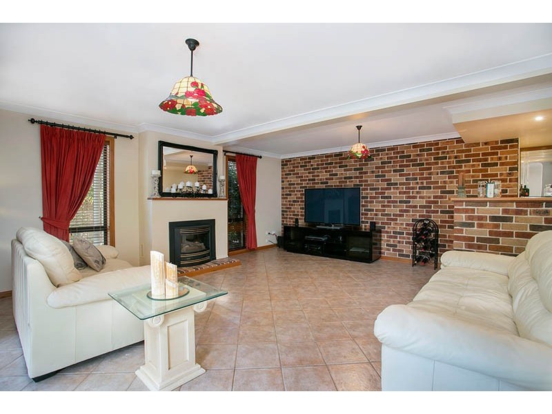 6 Southern Cross Boulevarde, Shell Cove NSW 2529