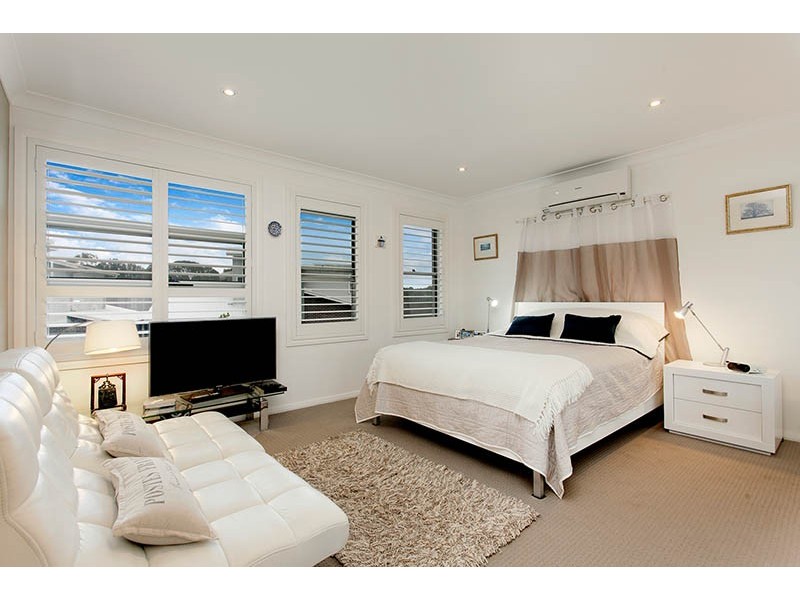 14 Galleon Avenue, Shell Cove NSW 2529