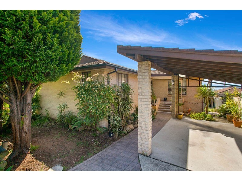 60 Cuthbert Drive, Mount Warrigal NSW 2528