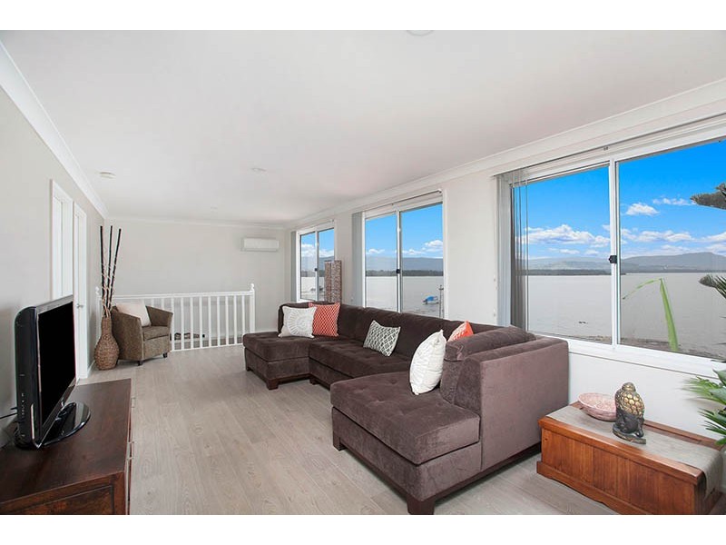 63 Horsley Road, Oak Flats NSW 2529