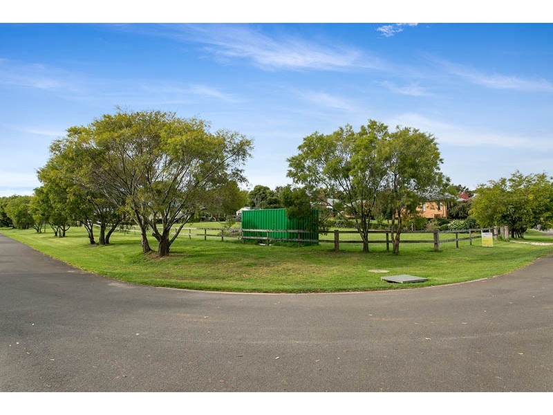 1 Hanrahan Place, Robertson NSW 2577