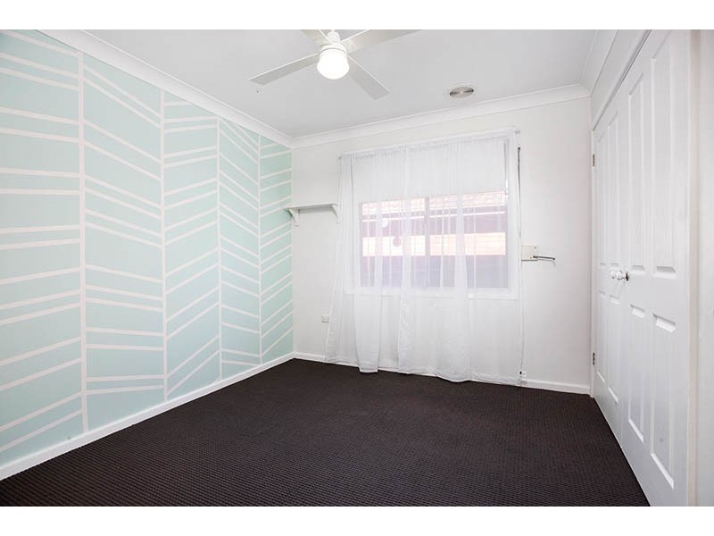 22 Burrell Crescent, Dapto NSW 2530