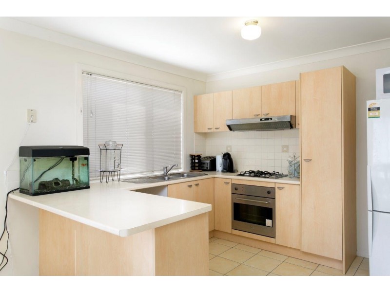 15 Munmorah Circuit, Flinders NSW 2529