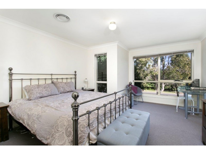 15 Munmorah Circuit, Flinders NSW 2529