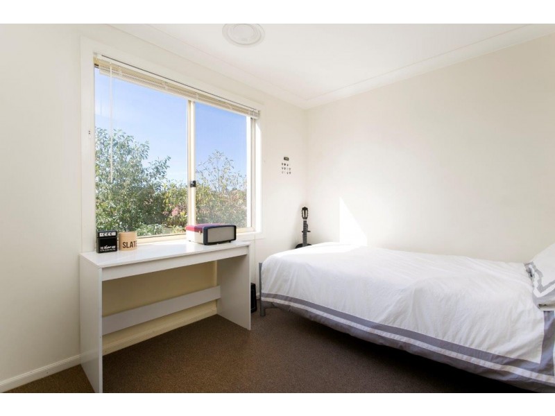 15 Munmorah Circuit, Flinders NSW 2529