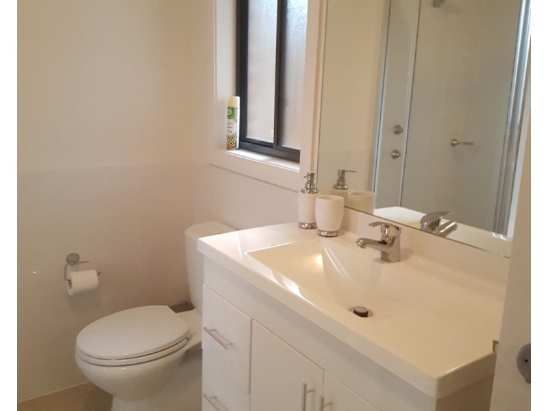 28 Churchill Circuit, Barrack Heights NSW 2528