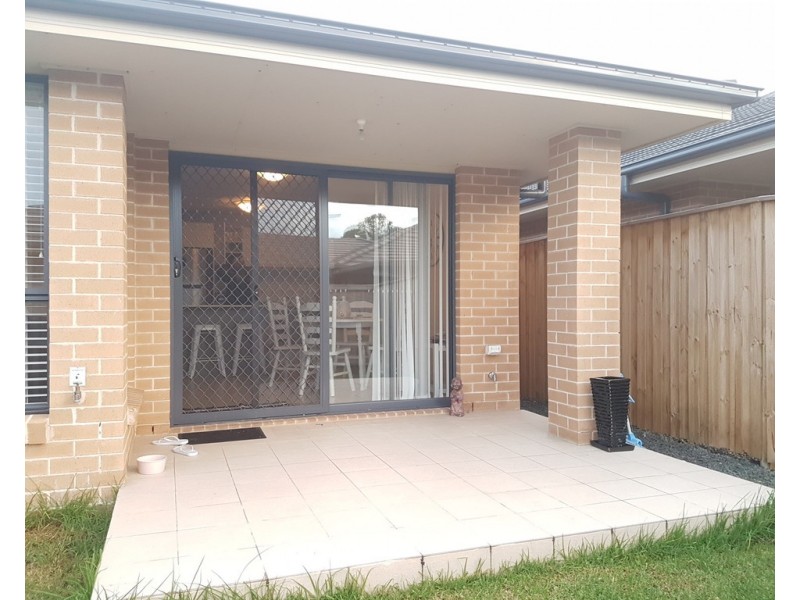 28 Churchill Circuit, Barrack Heights NSW 2528