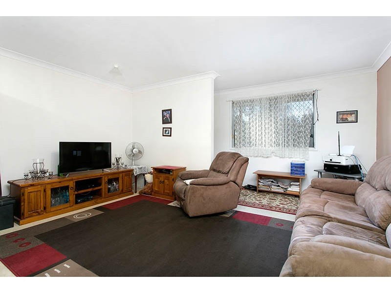 1 Abelia Street, Barrack Heights NSW 2528