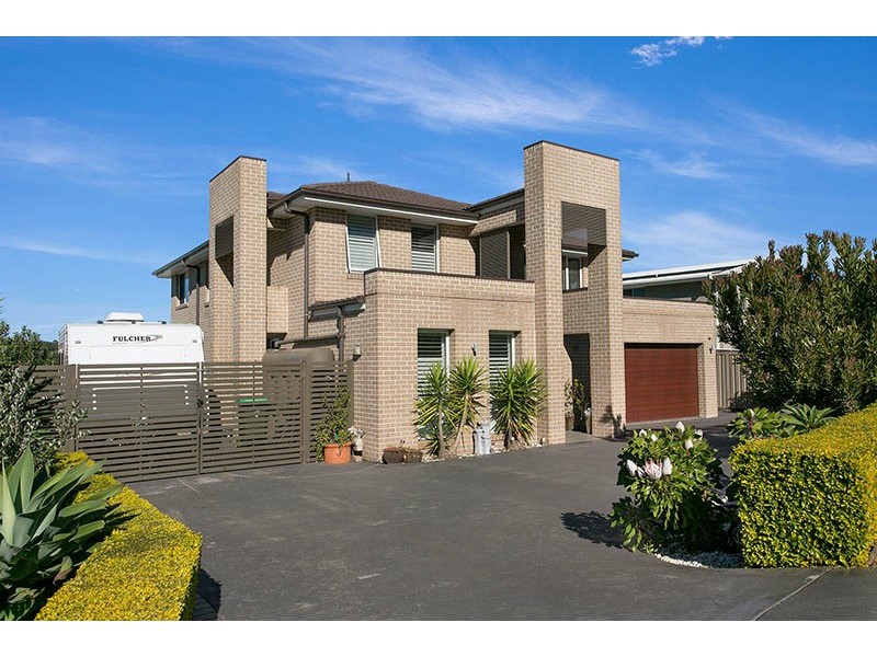 1 Muirfield Avenue, Shell Cove NSW 2529
