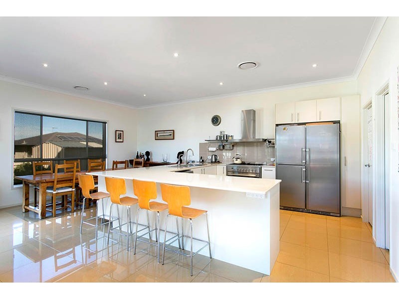 1 Muirfield Avenue, Shell Cove NSW 2529