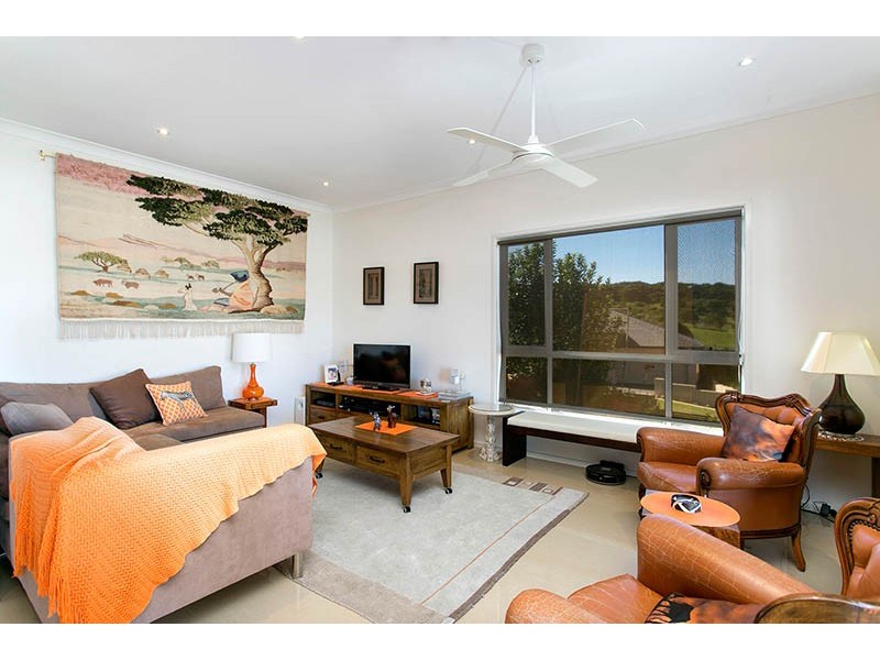 1 Muirfield Avenue, Shell Cove NSW 2529