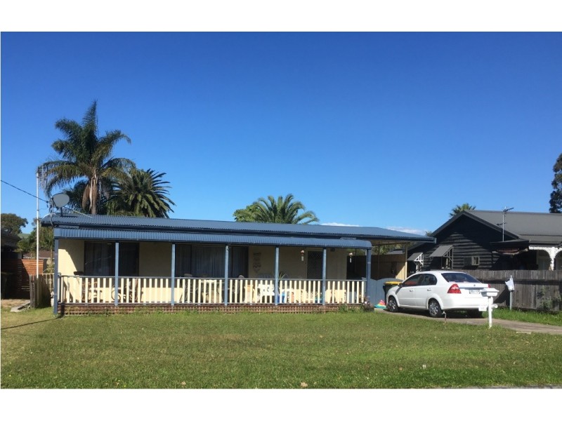 117 Parkes Street, Oak Flats NSW 2529