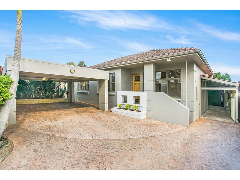 51 Fisher Street, Oak Flats NSW 2529
