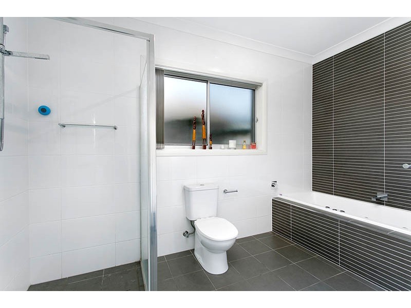 81 Whittaker Street, Flinders NSW 2529