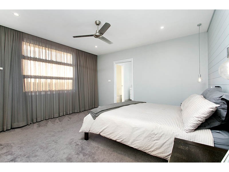 18 Bonville Parkway, Shell Cove NSW 2529