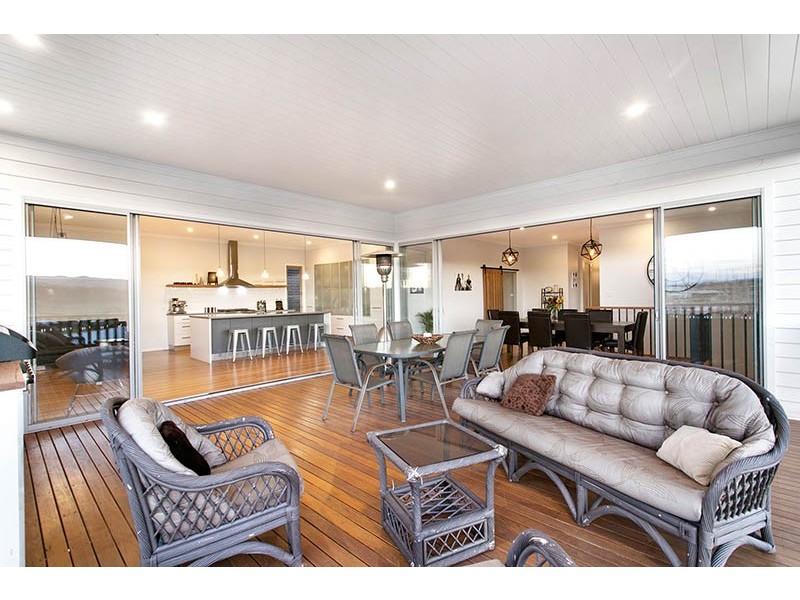 18 Bonville Parkway, Shell Cove NSW 2529