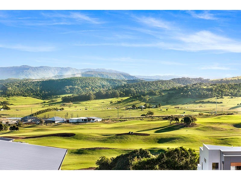 18 Bonville Parkway, Shell Cove NSW 2529