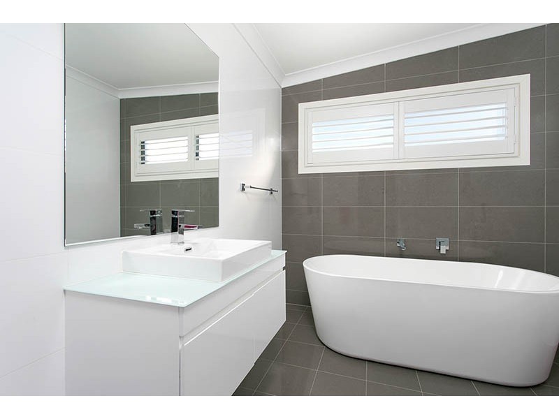 11 Lakelands Close, Shell Cove NSW 2529