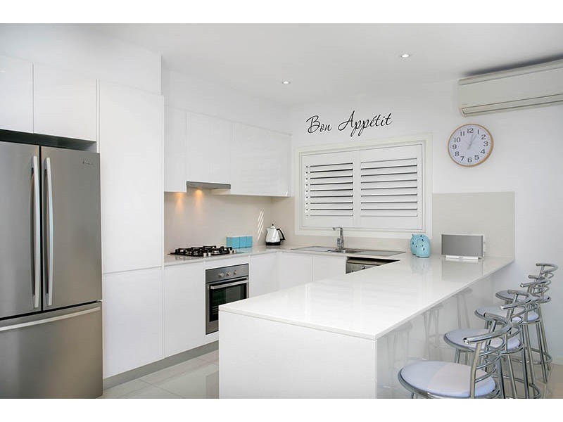 11 Lakelands Close, Shell Cove NSW 2529