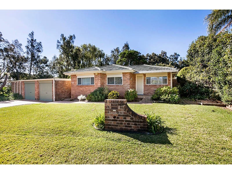 54 Brigadoon Circuit, Oak Flats NSW 2529