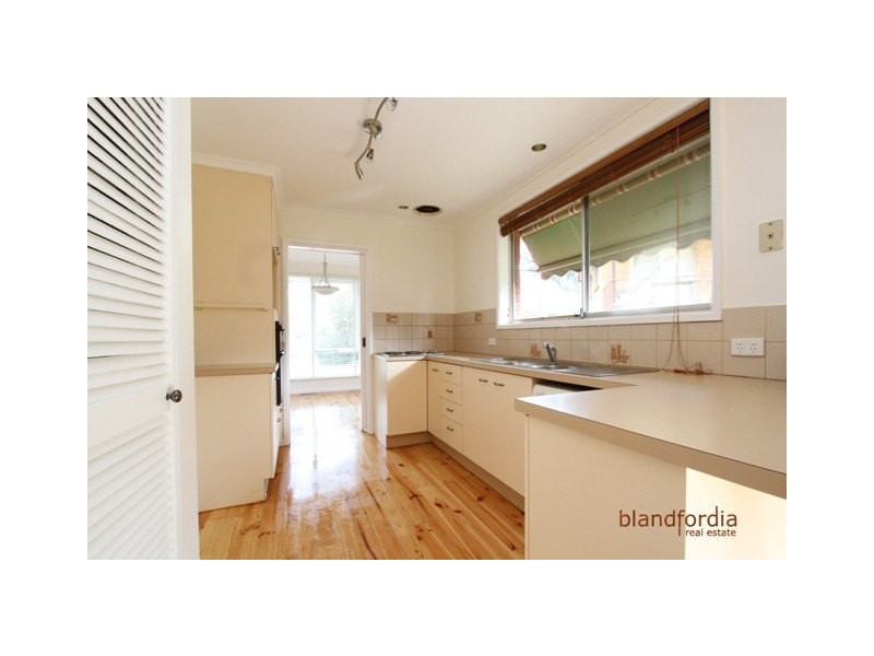 14 Sheaffe St, Holder ACT 2611