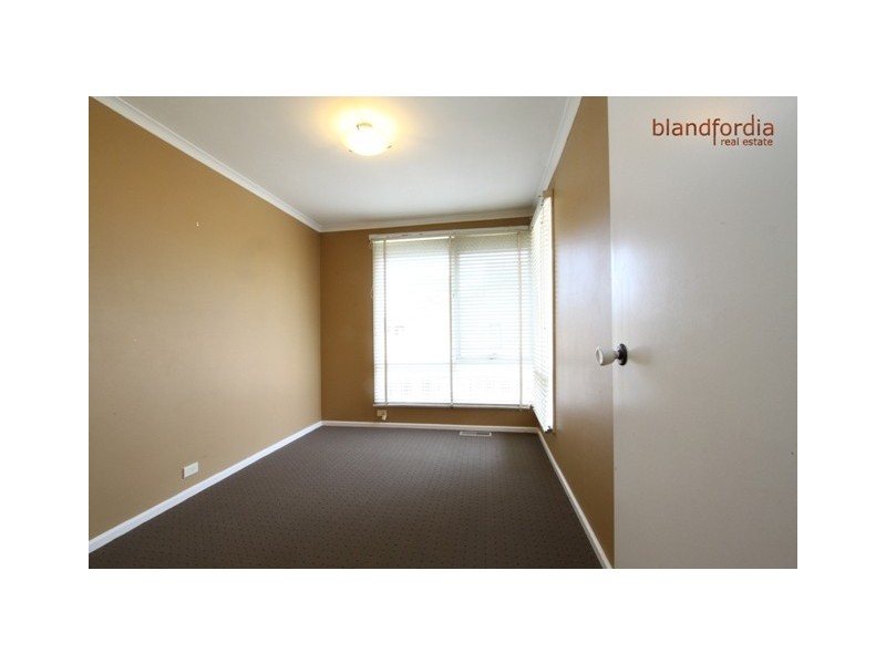 14 Sheaffe St, Holder ACT 2611