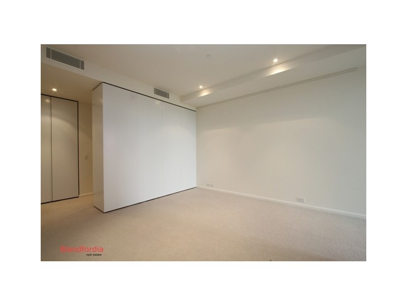 1007/19 Marcus Clarke St, City ACT 2601