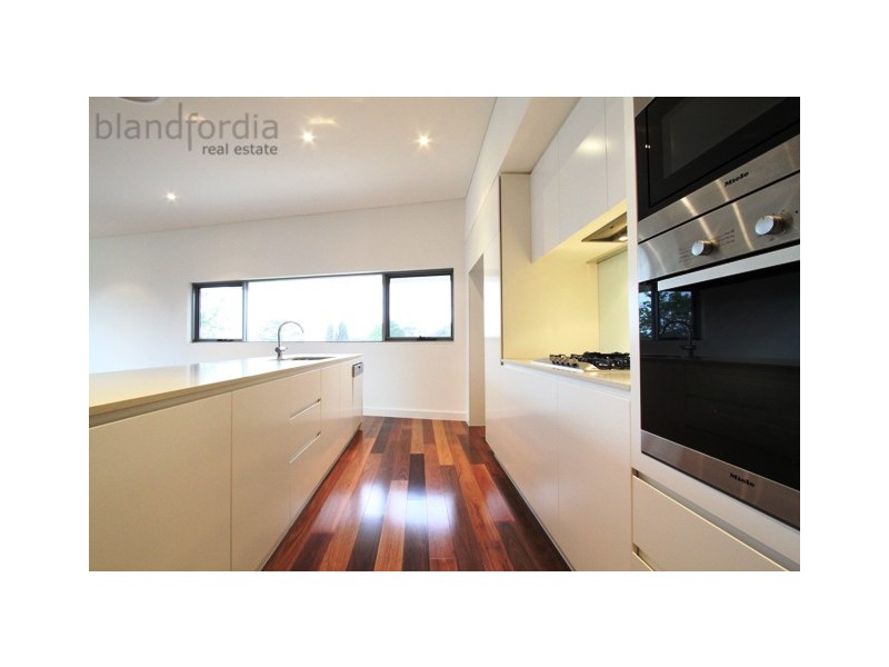 203/17 State Circle, Forrest ACT 2603