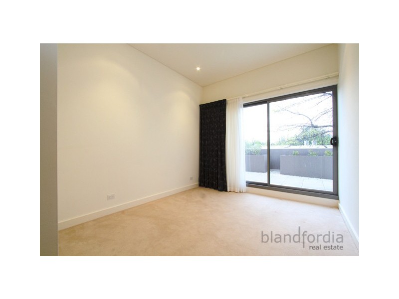 203/17 State Circle, Forrest ACT 2603