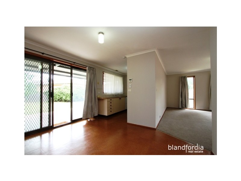 16 Australie Close, Gilmore ACT 2905
