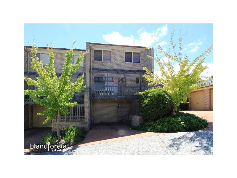 12/3 Heard Street, Mawson ACT 2607