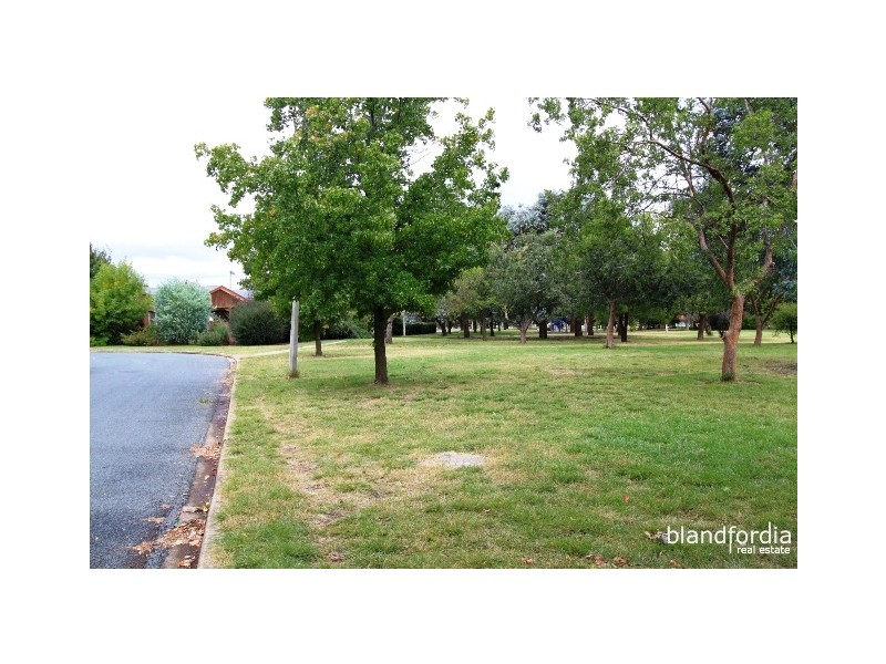 17 Kerferd Street, Watson ACT 2602