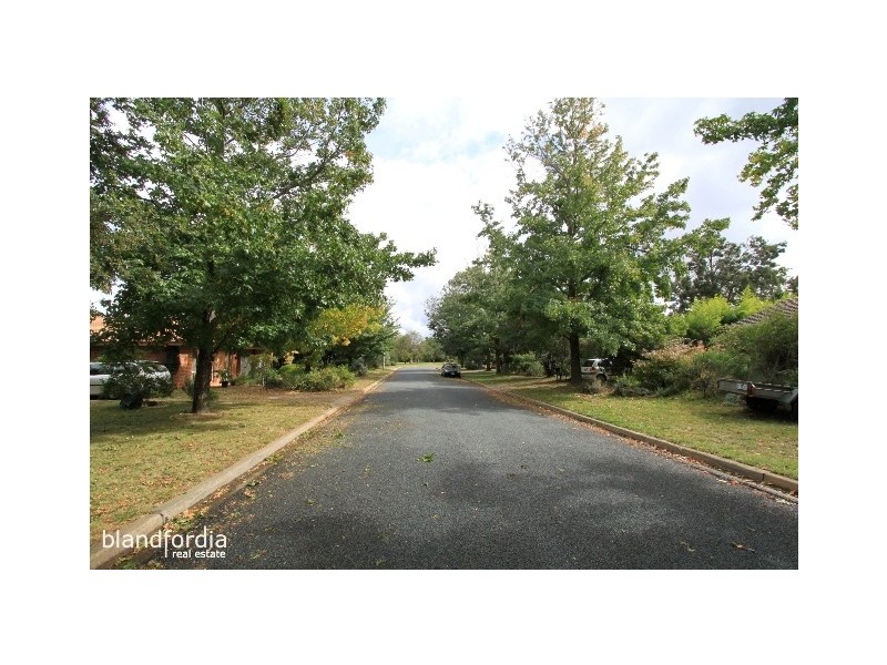 17 Kerferd Street, Watson ACT 2602