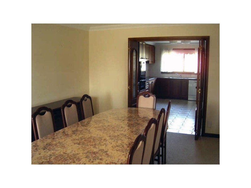 28 Kareelah Vista, O’malley ACT 2606